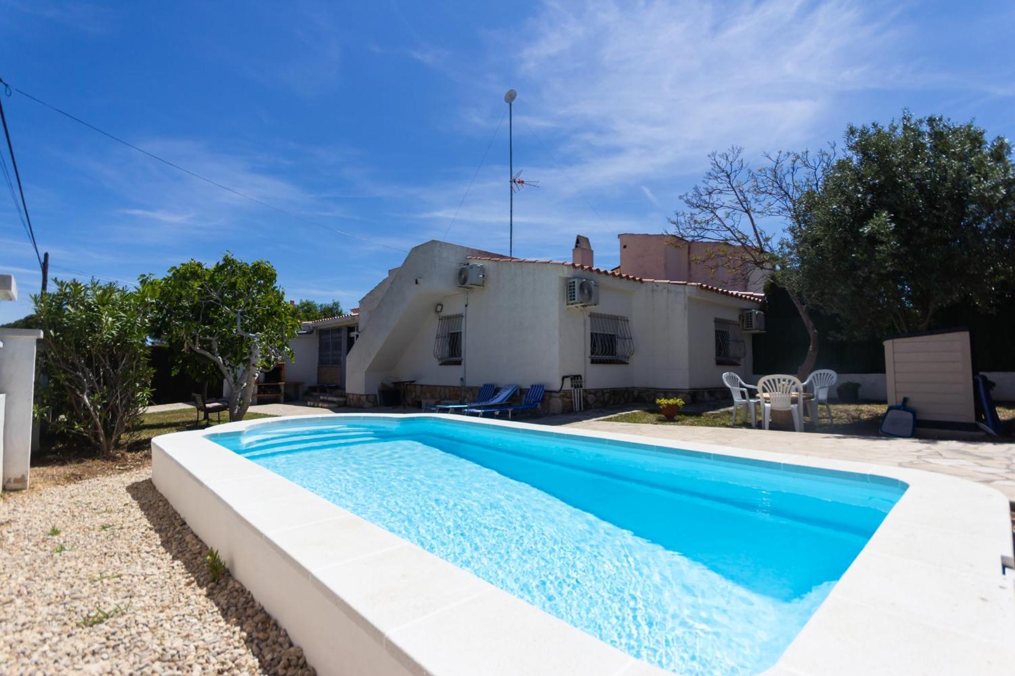 Vakantiehuis Innouthome Casa Familiar Con Piscina Y Jardin Av 3 Calas *